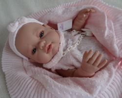 Panenka novorozenec - růžové oblečení